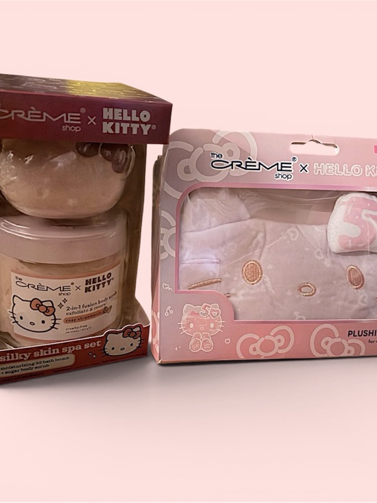 other Other - HELLO KITTY PLUSH MASK SET